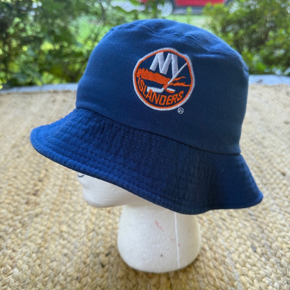 Dime MTL New York Islanders Bucket Hat Blue Embroidered NHL Skatewear